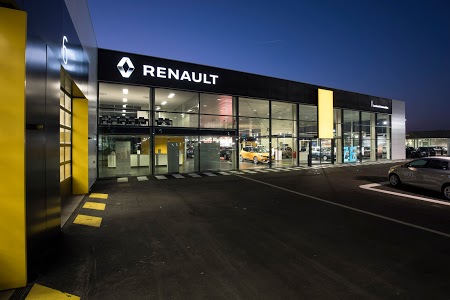 RENAULT RENT CHARTRES