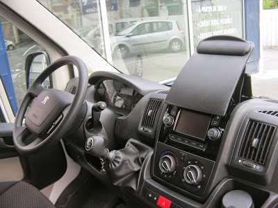 LOCA-CENTRE ANNOEULLIN