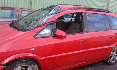 Europcar - St Thibault Des Vignes