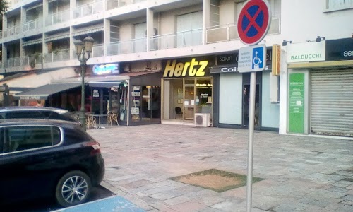 Hertz Centre-Ville photo1