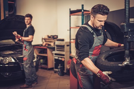 Mobox Sartrouville - Forfait Pneus - Garantie - vidange tout compris