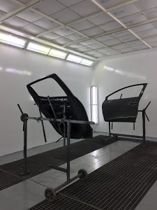 AXIAL - CARROSSERIE DU GRAND FAUBOURG