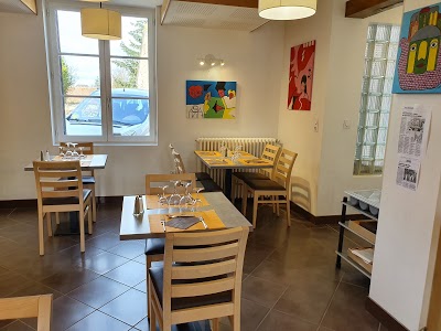 Le Clos du Perche - Restaurant/Chambres d'hôtes/Épicerie/Station-service photo1