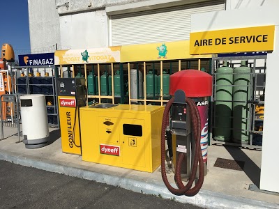 Station Dyneff Colombiers