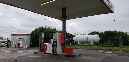 Station service intermarch