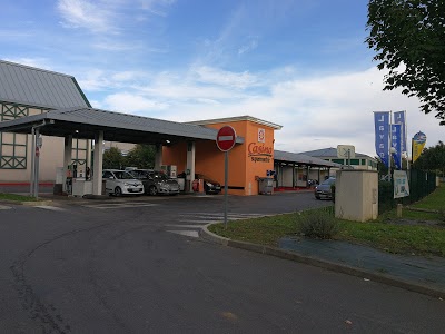 Station-Service Casino