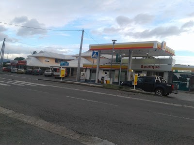 Station Service Shell Pouembout