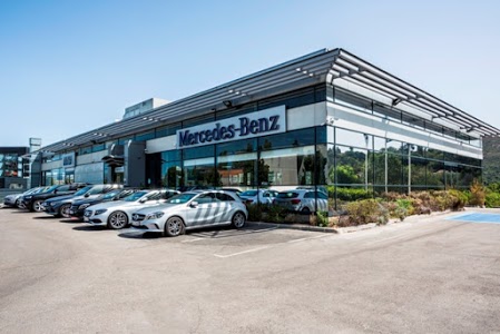 de Willermin La Valentine Mercedes-Benz & Jeep